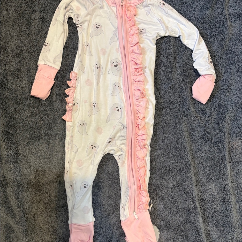 Cozy Ghost Print Kids Footie Pajamas